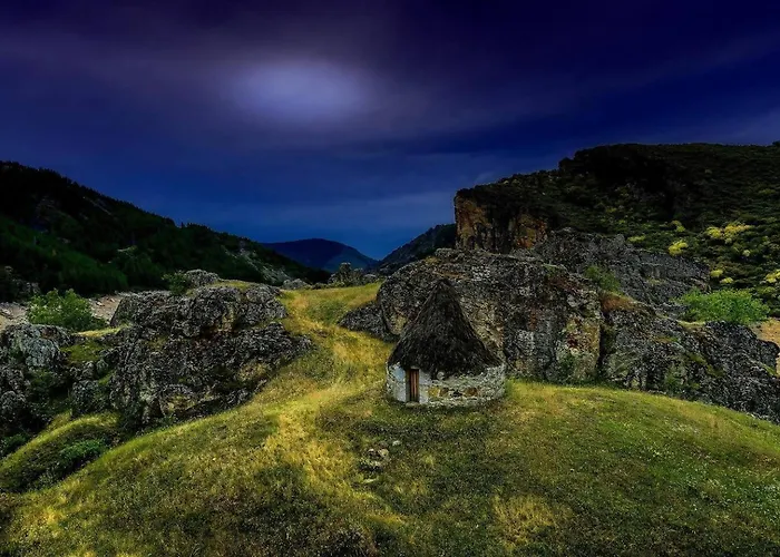 Paraiso Desconocido 1. Pura Magia * Cardano de Abajo
